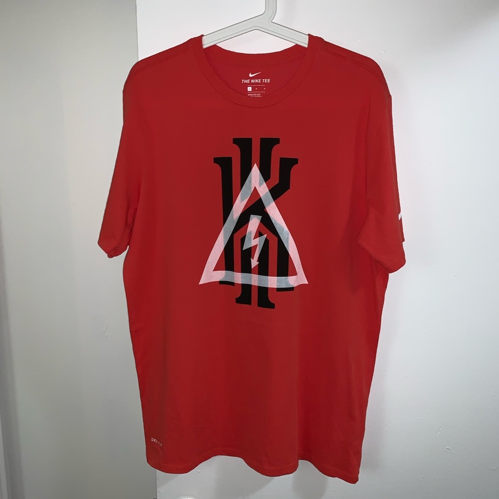 Nike Kyrie Irving Tee